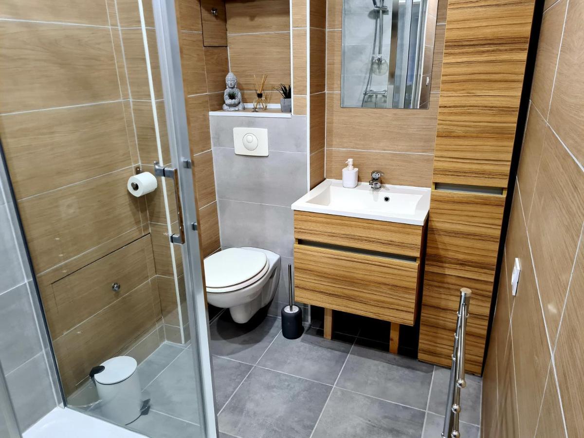 Appartement Mediterranee 150M De La Plage Canet-en-Roussillon Eksteriør bilde