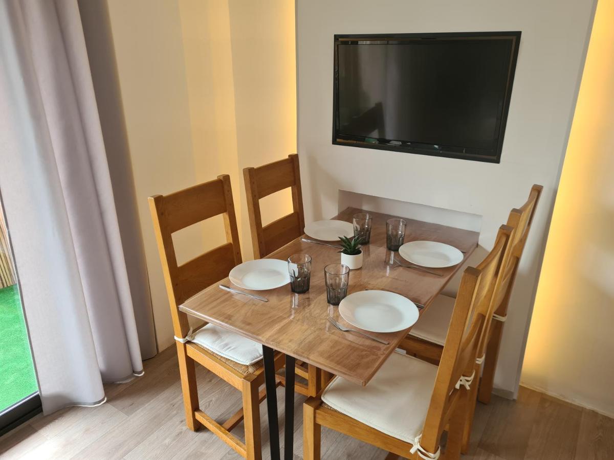 Appartement Mediterranee 150M De La Plage Canet-en-Roussillon Eksteriør bilde