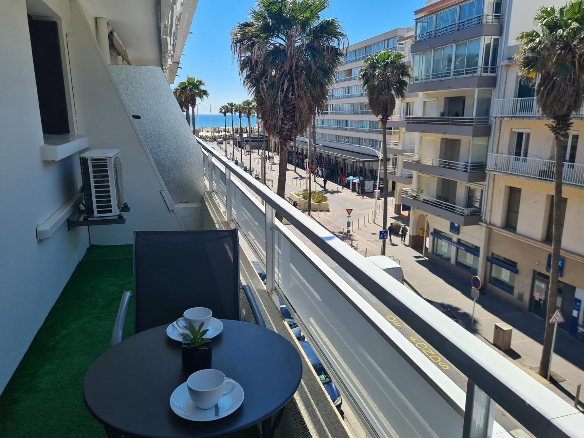 Appartement Mediterranee 150M De La Plage Canet-en-Roussillon Eksteriør bilde